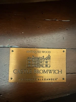 Консоль Theodore Alexander - Изображение 1 из 4