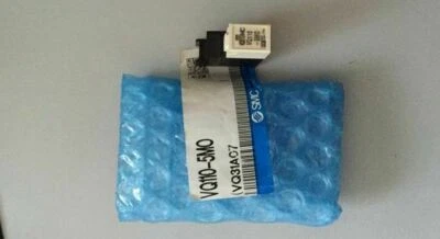 #LL 1PC NEW VQ110-5MO VQ1105MO   SMC Solenoid Valve - Image 1 of 3