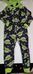 Star Wars Yoda Zip-up Hooded Sleeper (8) - Picture 1 of 2
