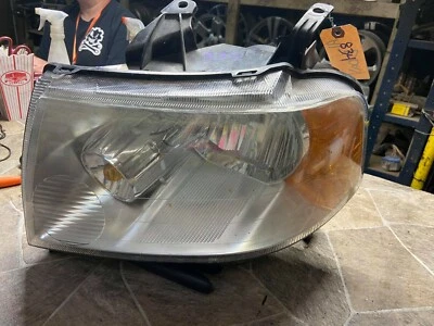 Ford Freestyle 2005-2007 montaje de lámpara de cabeza de conductor izquierdo con soporte OEM Foto 1 de 4