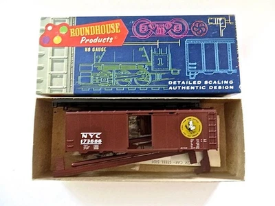 HO Roundhouse Diecast base 2041 New York Central 40' Boxcar Kit NEW - Image 1 of 4