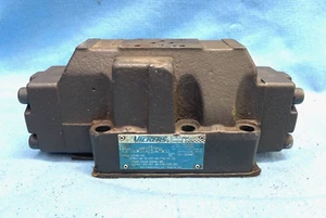 VICKERS DIRECTIONAL CONTROL VALVE DG5V-8-S-6C-M-FW-B-10, 02-329167 5000PSI - Picture 1 of 7