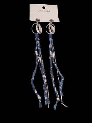 Pendientes colgantes Free People Bridge azules y plateados nuevos con etiquetas nuevos Foto 1 de 2