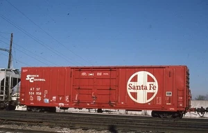 ATSF Plug Door Ribbed Box Car - Number- 524934 w/Another - ORIG - KR - ra1s825 - Bild 1 von 1
