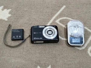 Casio EXILIM EX-Z1050 10.1MP Digital Camera - Black Fully Working Great Shape - Picture 1 of 18