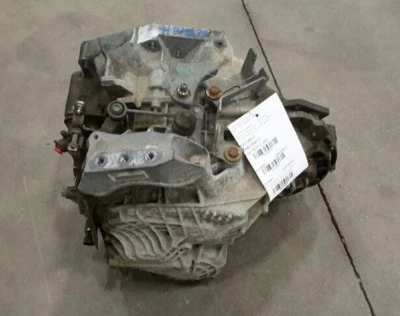 Dodge Dart 2013-2016 transmisión manual 6 velocidades Foto 1 de 2