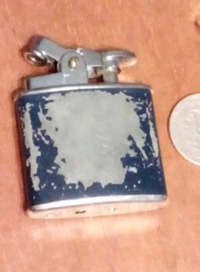  Vintage metal lighter Antique Design Butane Working Rare Model Worn G80 - Picture 1 of 8