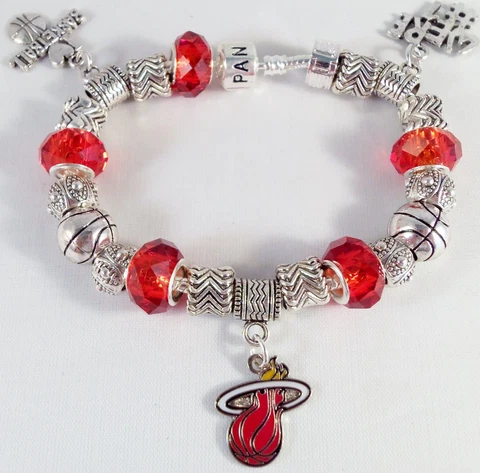 GLASS BEADS Official NBA MIAMI HEAT Basketball Charm Bracelet RED CRYSTAL Silver Cover