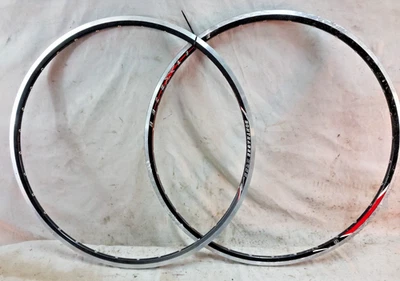 Bontrager Race XLite R455 700c Road Bike Rim Set Black 32S Clincher Doublewalled - Image 1 of 4