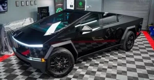 Cybertruck DIY PPF Paint Protection Film Wrap Color Change Gloss Piano Black NEW - Picture 1 of 10