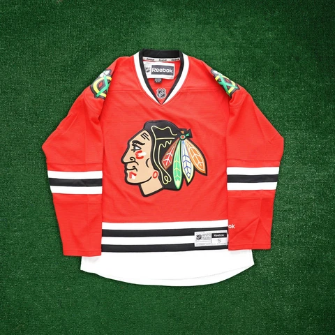 2016-17 Chicago Blackhawks NHL Reebok Official Home Red Men's Premier Jersey Cover