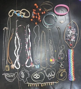 Kids Preteen Costume Jewelry Lot 33 Pieces +bag Of Loose Beads - Picture 1 of 8