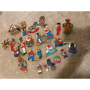 Vintage 1970s Wooden flat German hand painted Christmas Ornaments Lot - Picture 1 of 7