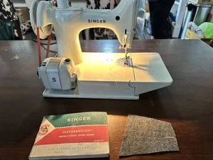 1960s Singer White Featherweight Sewing Machine 221K with Black Case Works - Picture 1 of 20