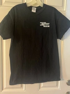 Vintage Gildan Size Medium United States Holocaust Museum Shirt Black - Picture 1 of 2