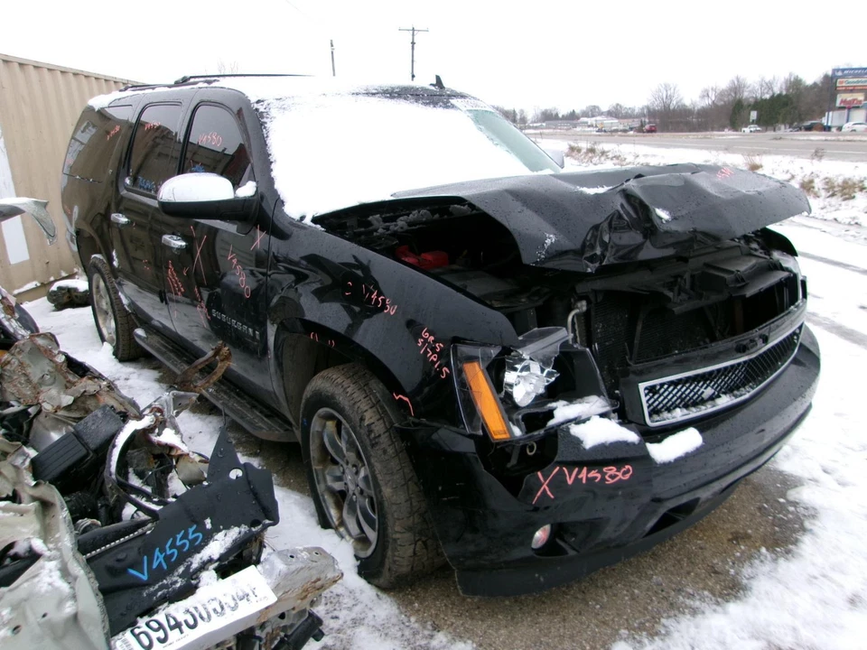 Used Front Left Upper Upper Control Arm Front fits: 2007 Chevrolet Suburban 1500 - Image 1 of 4