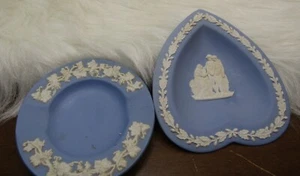 Wedgewood Jasperware Blue Stoneware Ashtray & Heart Trinket Tray , 1905 - Picture 1 of 3
