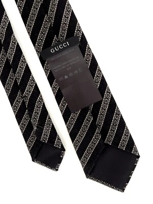 Corbata GUCCI. 100% lana.  Hecho en Italia. Auténtico. Foto 1 de 4