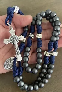 Rosario San Miguel Paracord, Crucifijo San Benito, Rosario Duradero - Hecho a Mano - Imagen 1 de 6