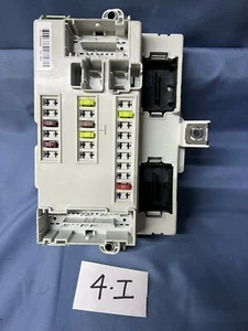2015 CHRYSLER 200 BCM BODY CONTROL MODULE, OEM 68145625AH - Picture 1 of 3