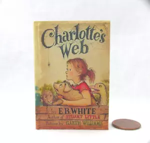 1:4 Scale CHARLOTTES WEB Illustrated Readable Miniature Scale Book - Picture 1 of 10