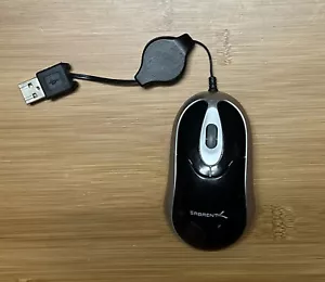 Generic Mini (Wired) Travel Mouse with Optical Scroll and Retractable USB Cable - Picture 1 of 18