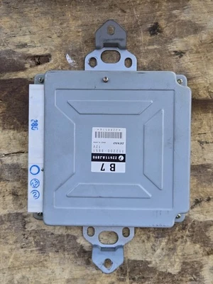 Subaru WRX Saab 9-2X 2005 2,0 L turbo PCM ECM ECU 22611AJ890 transmisión manual Foto 1 de 4