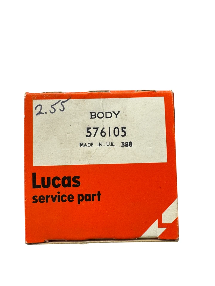Резиновый корпус лампы NOS Lucas 576105 MGA Triumph Austin Healey - Изображение 1 из 4