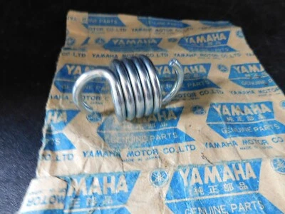 NOS Main Center Stand Spring Yamaha YDS5 YM2C  DS6 DS6B DS6C YDS3 YDS3C YM1 YM1S - Image 1 of 2