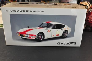 1/18 RARA  AUTOART TOYOTA 2000GT 24 HRS FUJI 1967 #1 OTTIMO PREZZO - Foto 1 di 7