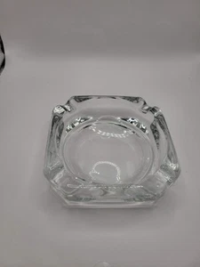 Vintage Clear Heavy Glass Ashtray Cigarette Cigar MCM Mid Century Modern - Picture 1 of 5