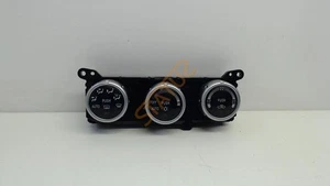 Mitsubishi L200 KB4T Heater Air Conditioning Controls - Picture 1 of 7