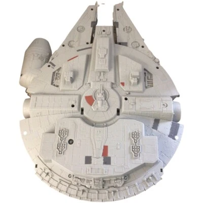 STAR WARS MILLENNIUM FALCON LEGACY NERF HASBRO 2008 VEHICLE - Image 1 of 4