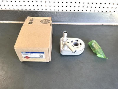 Conjunto de enfriador de aceite Ford OEM NOS DS7Z-6B856-A 2014-2020 Fusion 1,5 L Foto 1 de 3