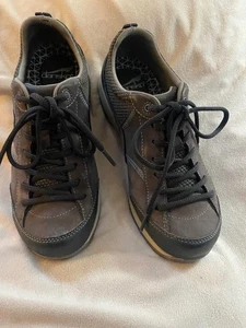 Dansko Paisley wasserdichte/fleckenabweisende Outdoor Sneaker Gr. 38/7,5-8 - Bild 1 von 4