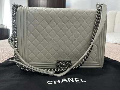 Bolso Chanel Le Boy Foto 1 de 4