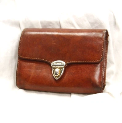 Oroton brown leather wallet, Made in Australia, trifold, coin purse, snap close - Image 1 of 4