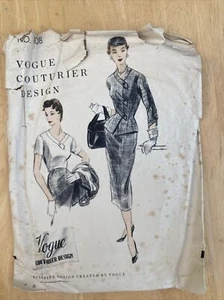 VINTAGE 1950’s VOGUE COUTURE DESIGN SEWING PATTERN SUIT & BLOUSE - ORIGINAL - Picture 1 of 12