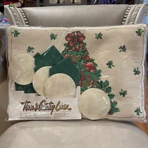 Set 4 tovagliette vintage in vinile di Natale in lino città e campagna albero di Natale - Foto 1 di 7
