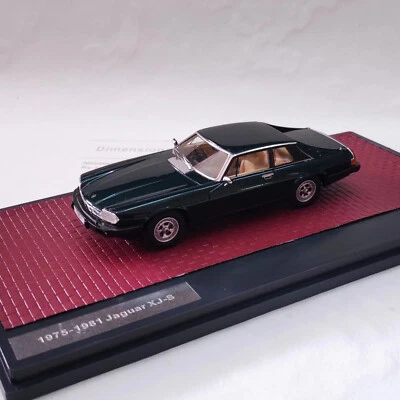 Matrix Resin Model Car 1/43 Jaguar XJ-S  Coupe  1975 Green metallic - Image 1 of 3