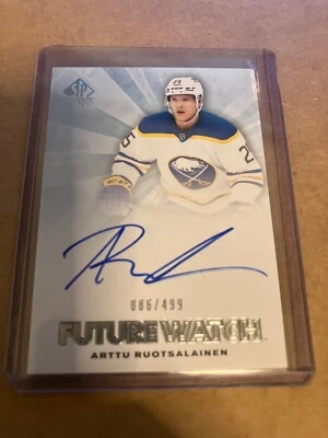 2022-23 UPPER DECK SP AUTHENTIC FUTURE WATCH RETRO AUTO arttu ruotsalainen #/499 - Image 1 of 2