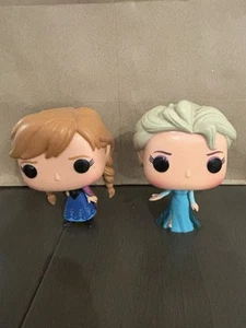 Disneys Frozen Elsa And Anna Funko Pop - Picture 1 of 1