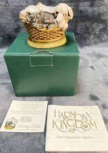 Harmony Kingdom - PECKING ORDER Version 1 - 1999 Treasure Jest - w/Box - TJBM - Picture 1 of 11
