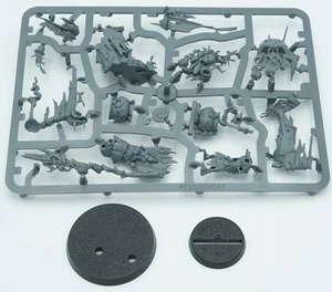 Warhammer Age of Sigmar Orruk Warclans Swampcalla Chamán con Pot-grot - Imagen 1 de 1