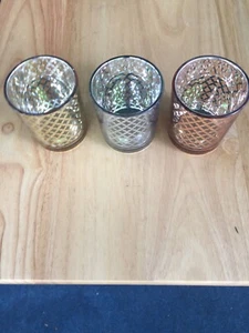 Set di 3 portacandele da tè Avon in vetro autunno romantico--2,85" x 2,35" nuovi con scatola - Foto 1 di 1