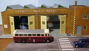 Superquick Bus Depot,"" modelo de edificio ferroviario, diorama. - Imagen 1 de 10