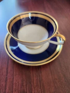 Hutschenreuther Monarch China-Pristine Condition, Excellent Price! Looks New - Picture 1 of 4