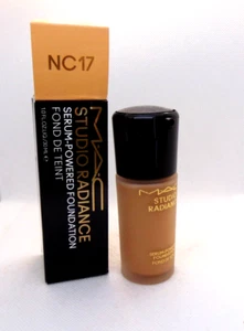 Base de maquillaje con suero M.A.C STUDIO RADIANCE NC17 1,0 oz/30 ml nueva en caja - Imagen 1 de 1