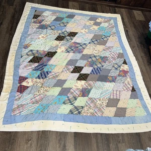 Handgefertigter Quilt Dreieck, Patchwork, 6' x 7' - Bild 1 von 24