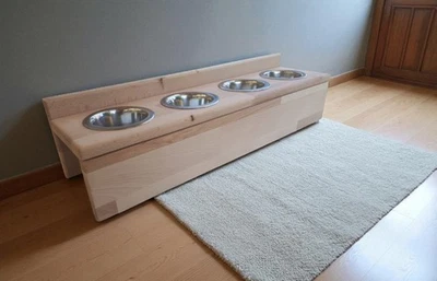 Futterbar Buche mit 4 Näpfen - Futterstation für Hund Katze - Napfhalter massiv - Bild 1 von 4